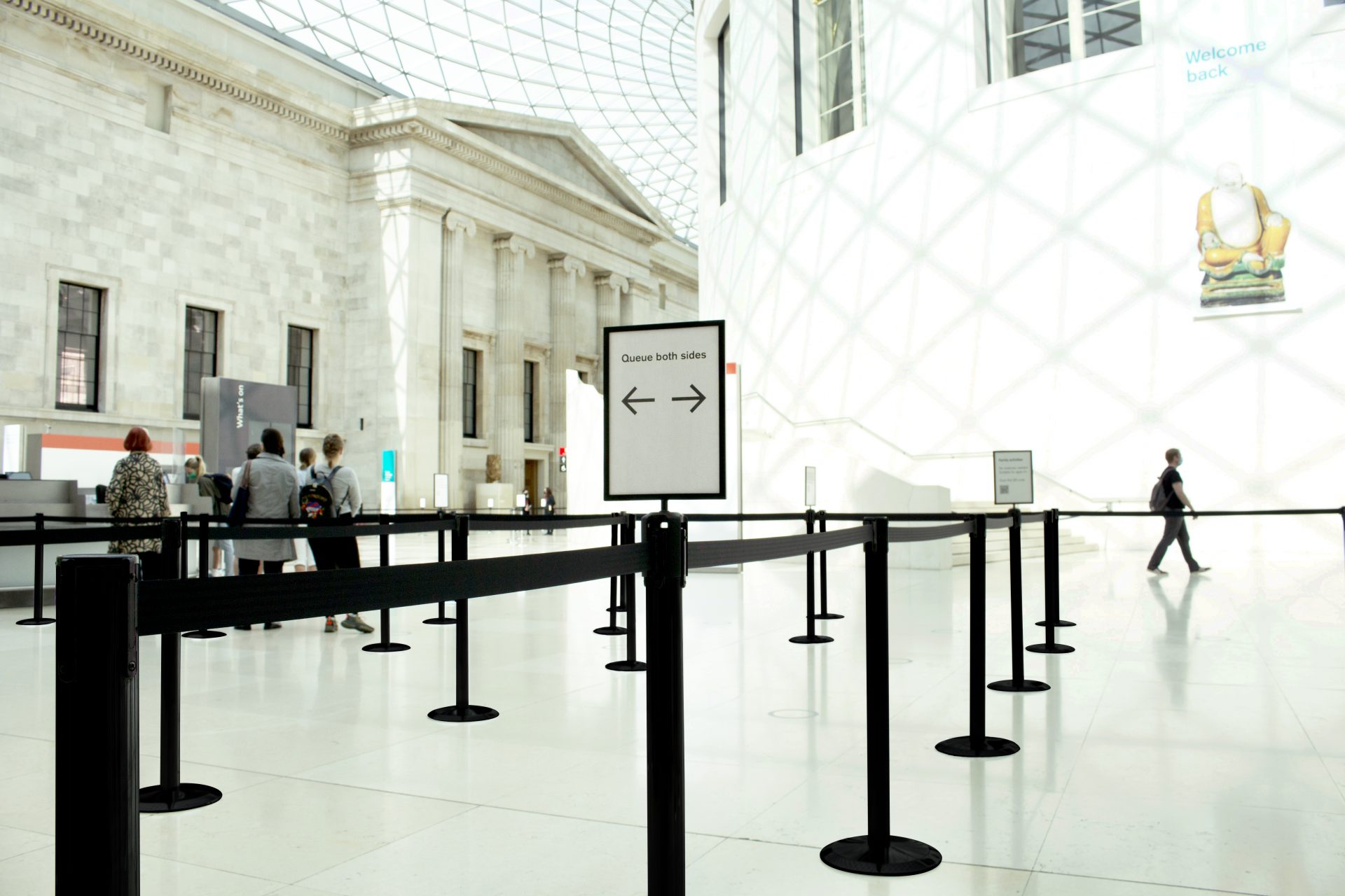 🧠 Crowd Science 101: The Psychology of Waiting — What Your Visitors Are Feeling